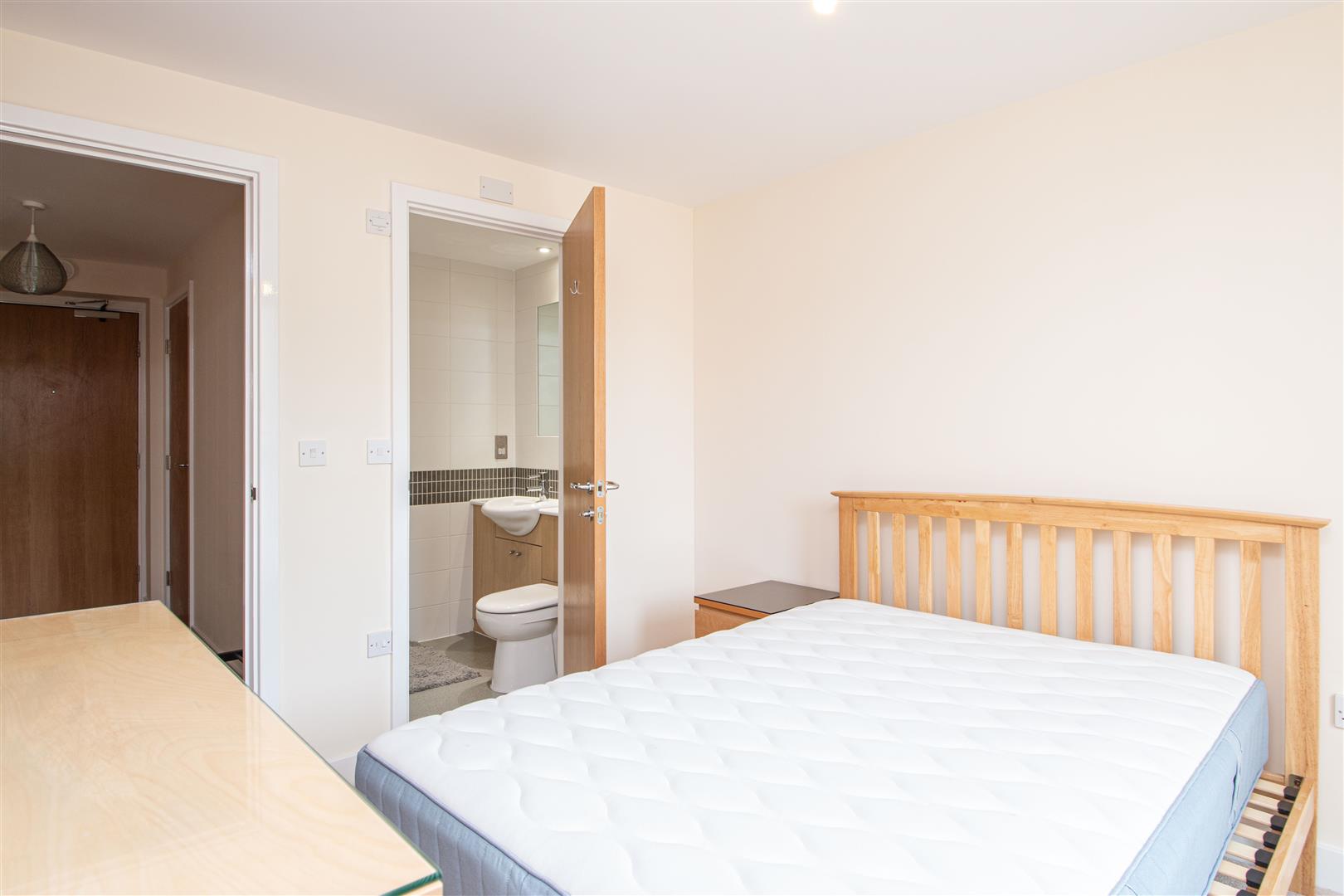 South Row, Milton Keynes
